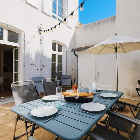 Duplex Joliment Decore Et Sa Cour Ensoleillee Saint-Martin-de-Ré Εξωτερικό φωτογραφία